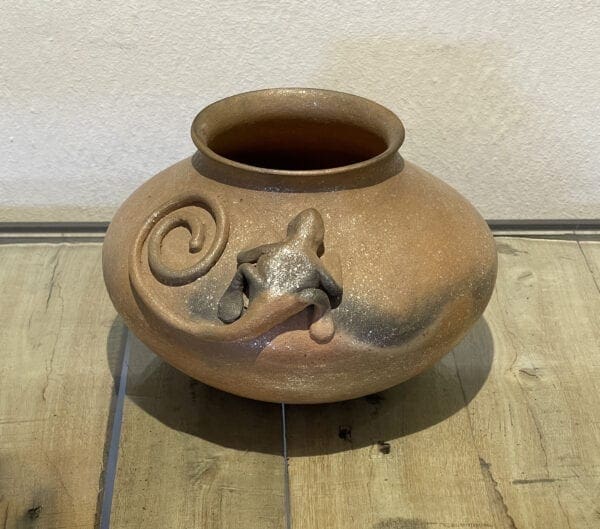 Micaceous Clay Lizard Design Bowl